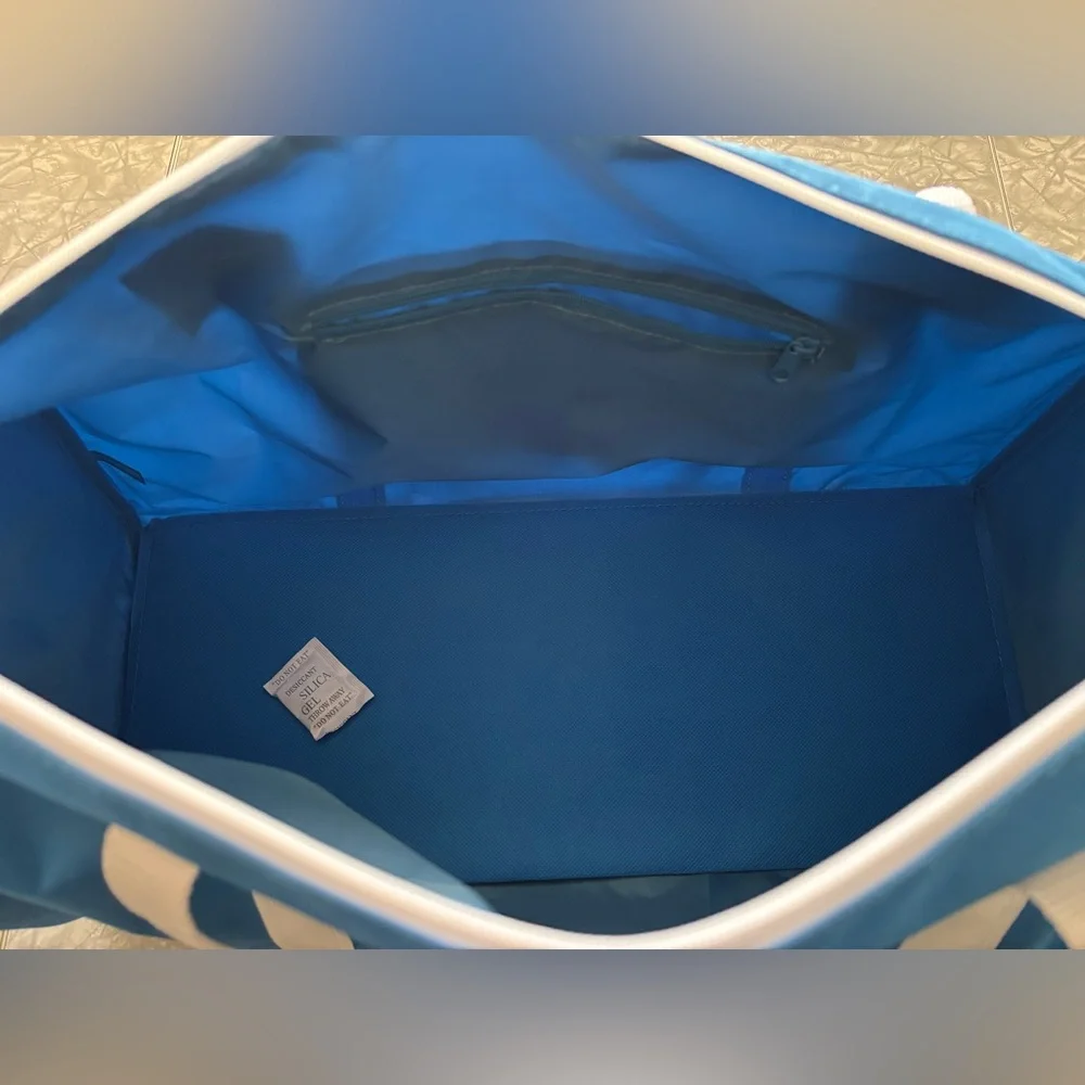 Perfect condition Brooks gym bag